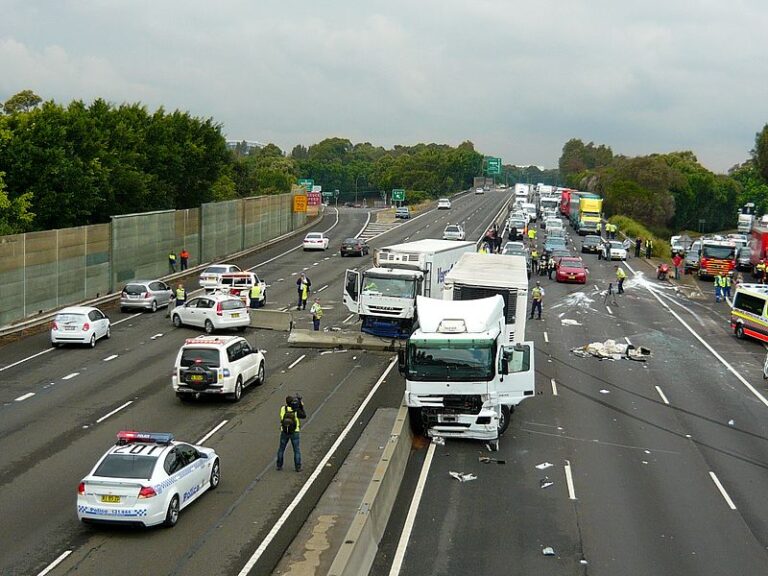 Que signifie un accident causé par un tiers dans le droit