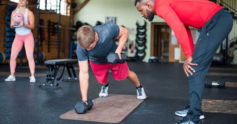 Quel est l’âge minimum pour s’inscrire à Basic Fit