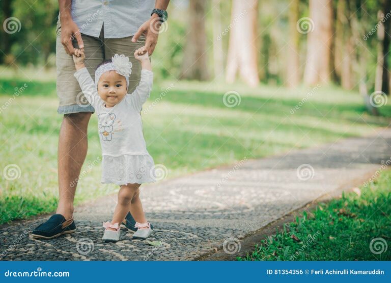 Que faire pour un père sans papier avec un bébé né en France