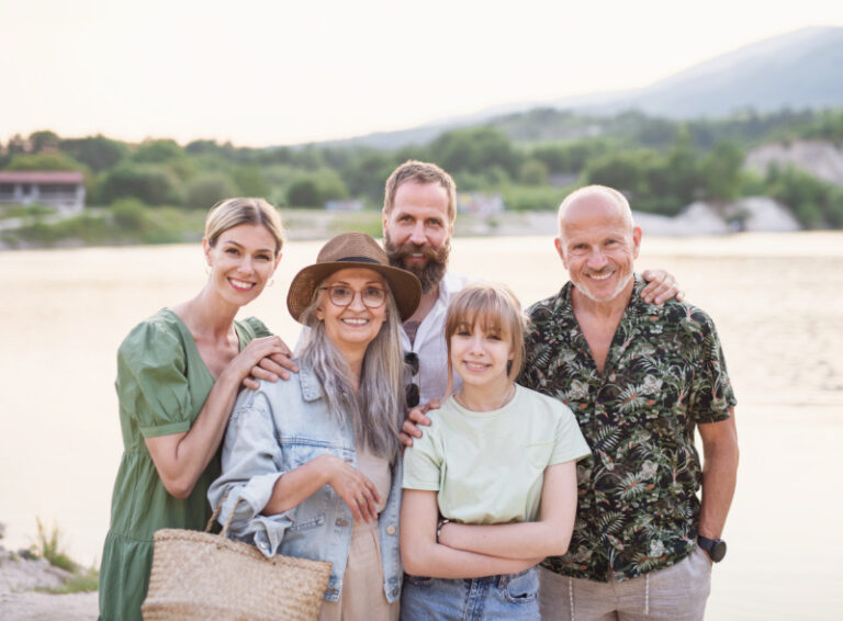 Jusqu’à quel âge est-il normal de partir en vacances avec ses parents